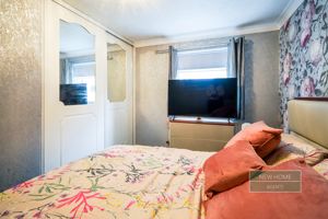 Photo 25- click for photo gallery